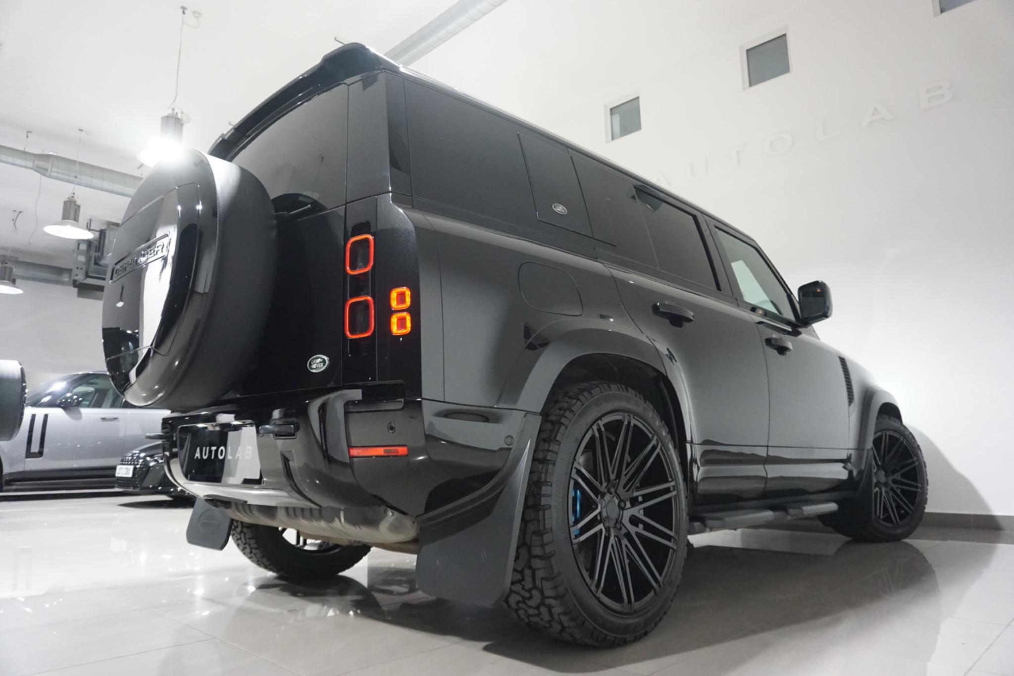 Land Rover Defender 110 3.0 D250 MHEV X-Dynamic HSE Auto 4WD Euro 6 (s/s) 5dr